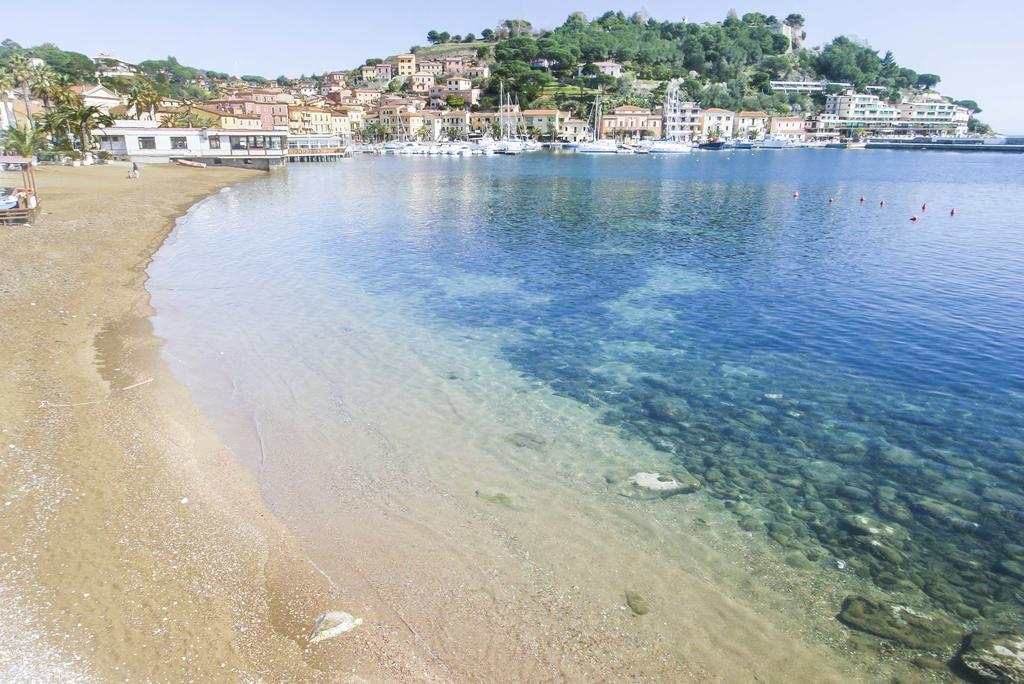 Appartement Il Porto Trilocale Nr.7 à Porto Azzurro Extérieur photo